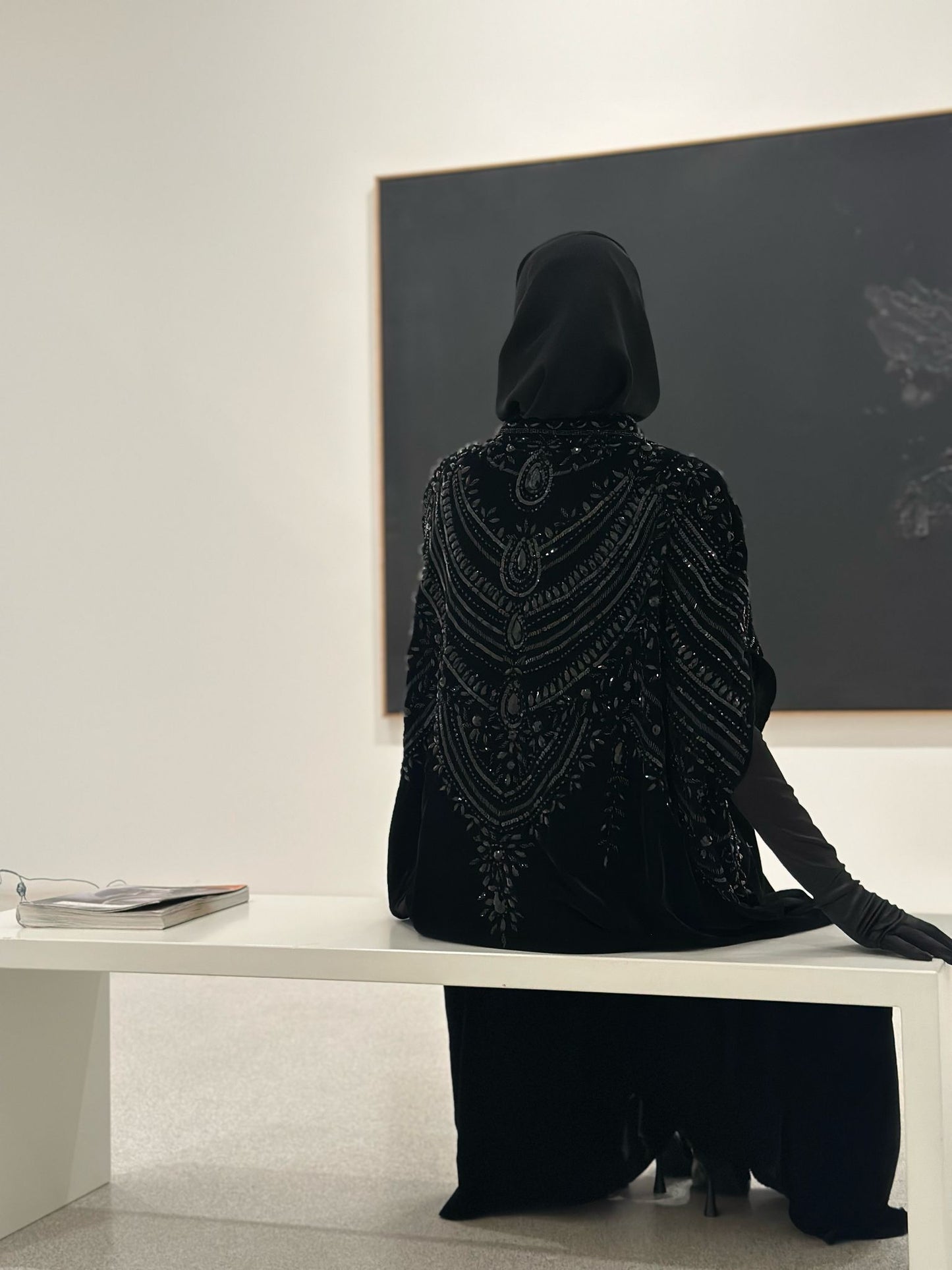 Abbey cape REGALIA