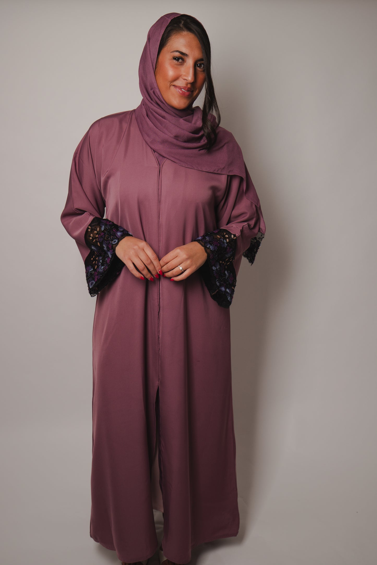 Abaya Lyna